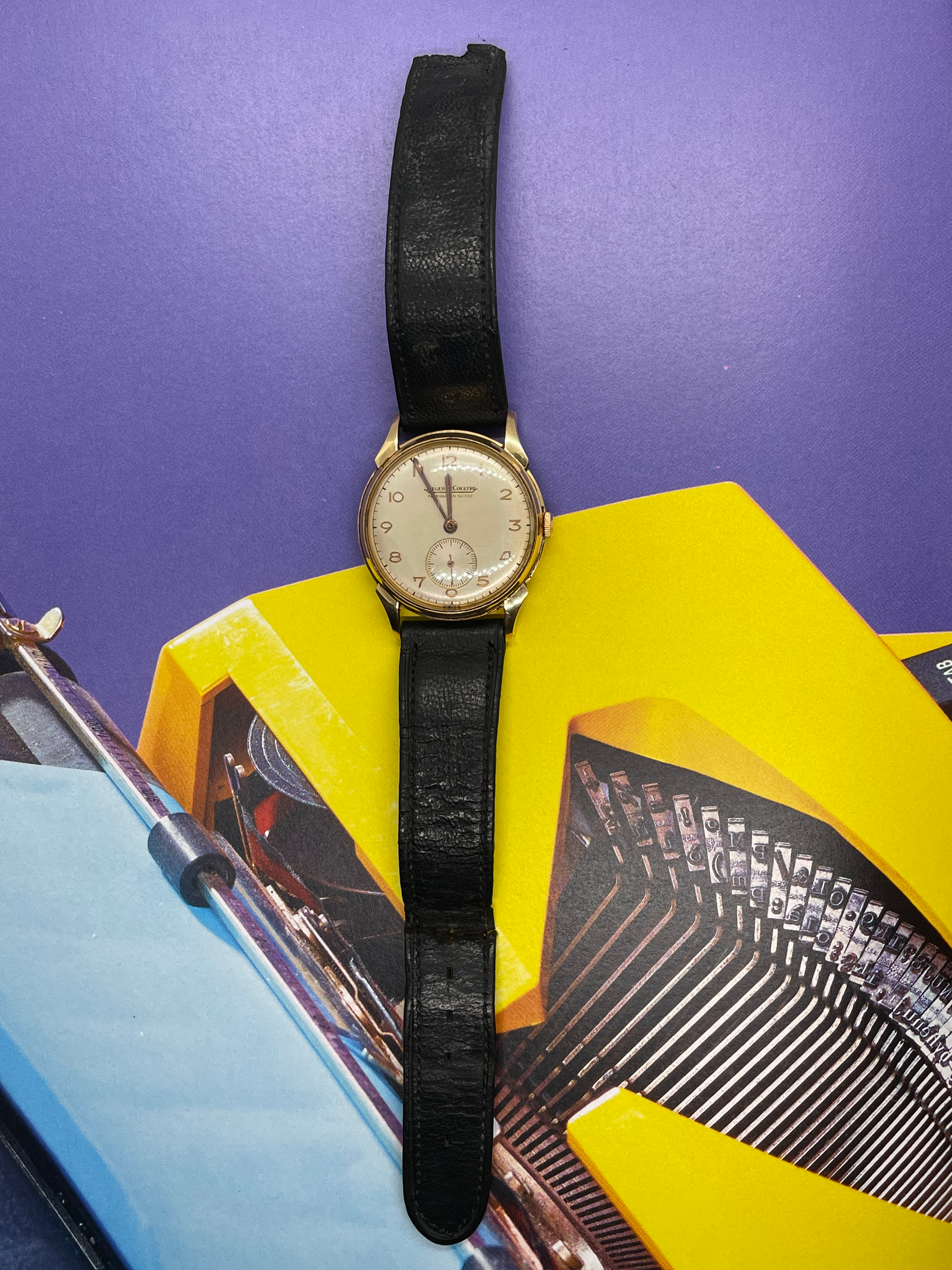 Élégance Classique : Montre Jaeger-Lecoultre 428-2 en Or Jaune 18k