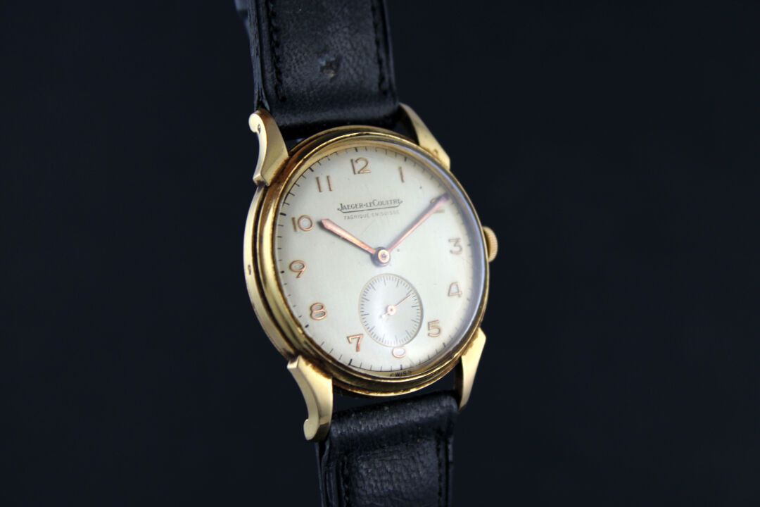 Élégance Classique : Montre Jaeger-Lecoultre 428-2 en Or Jaune 18k